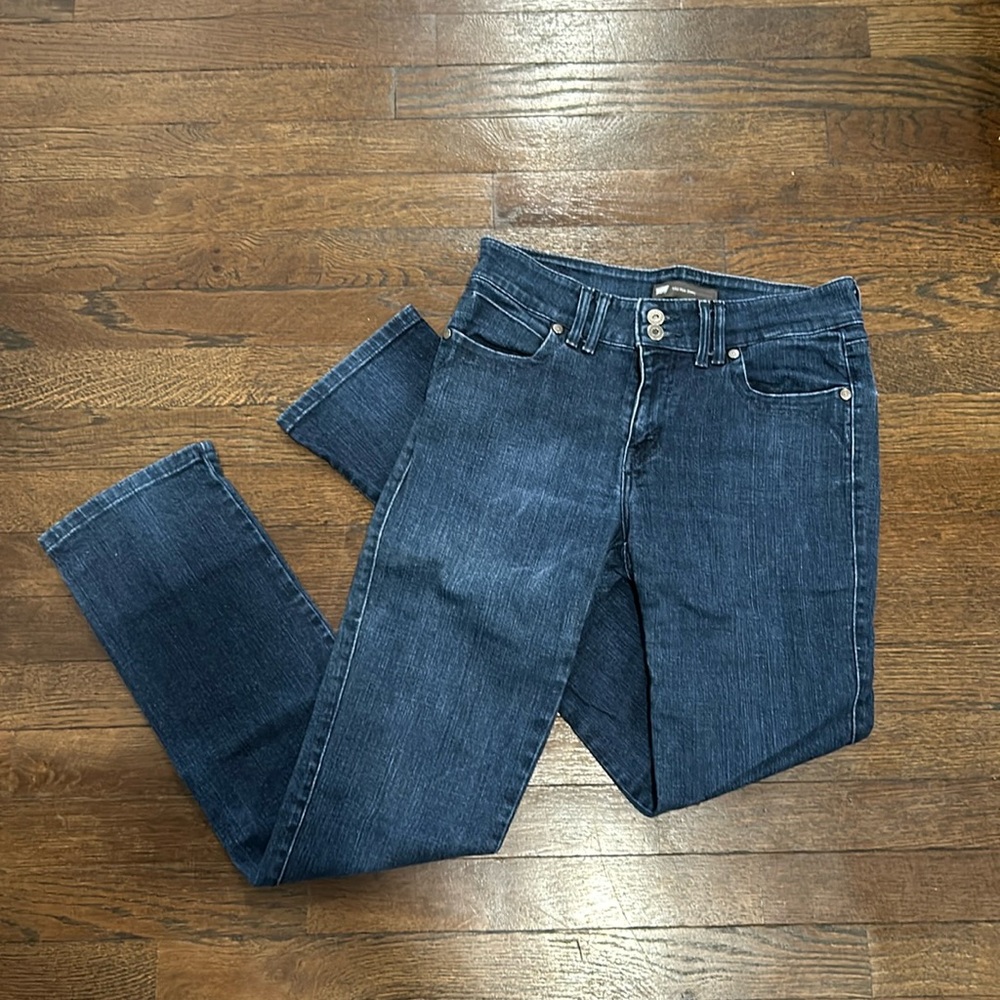 Levi’s Mid Rise Skinny Jean, Size 6, LIKE NEW